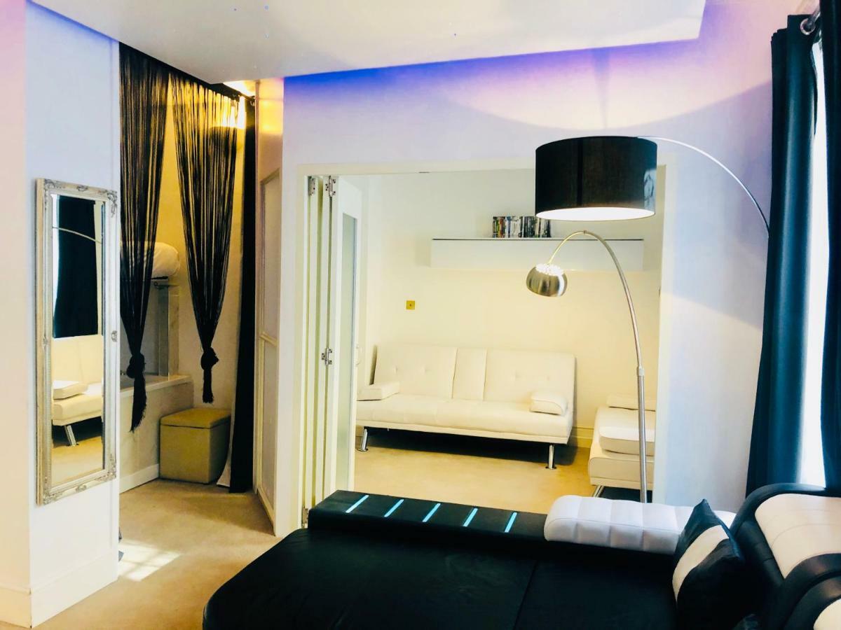 Piccadilly Circus Suites Londen Buitenkant foto