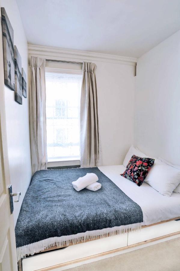Piccadilly Circus Suites Londen Buitenkant foto