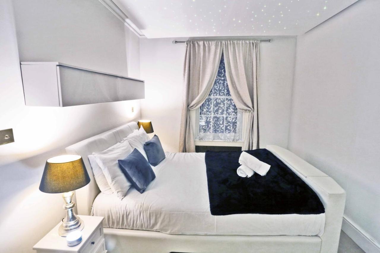 Piccadilly Circus Suites Londen Buitenkant foto