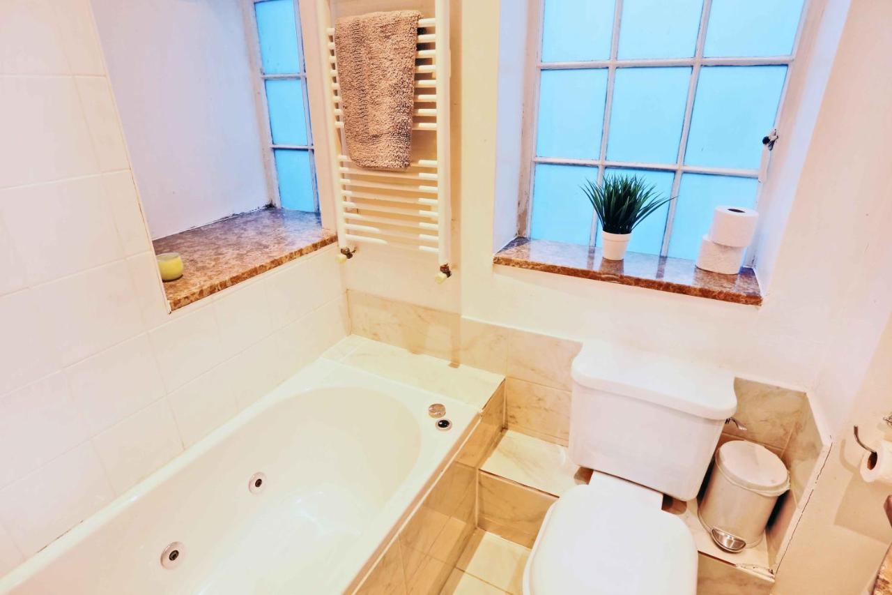 Piccadilly Circus Suites Londen Buitenkant foto
